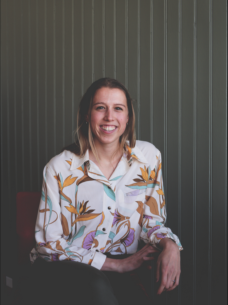 Ishra KAAG. Chiropracteur à Pau